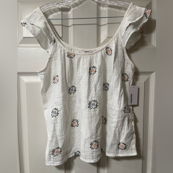 NWT SONIMA Cotton Flutter Sleeve Flower Tank Top Size Medium - Picture 3 of 9